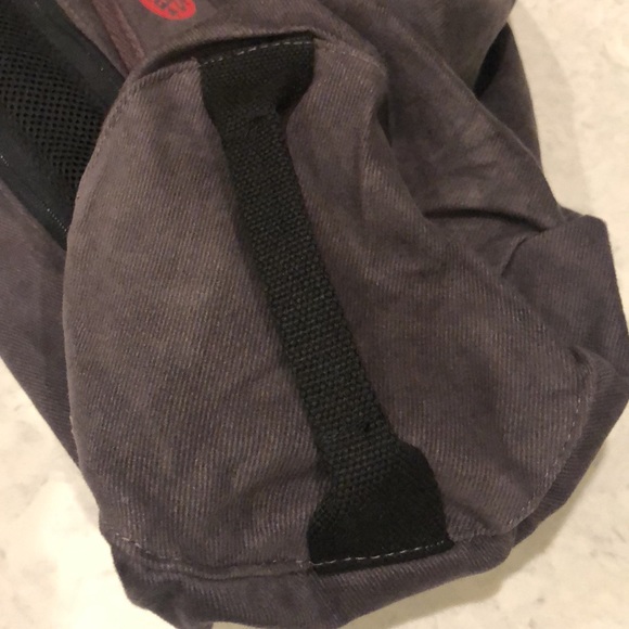NWT Manduka MatSak Large Yoga Mat Bag Graphite - Picture 12 of 13